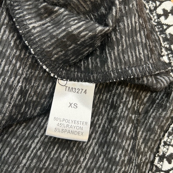 THML Black and White Aztec Floral Embroidered 3/4 Sleeve Dress Size XS - Picture 7 of 10